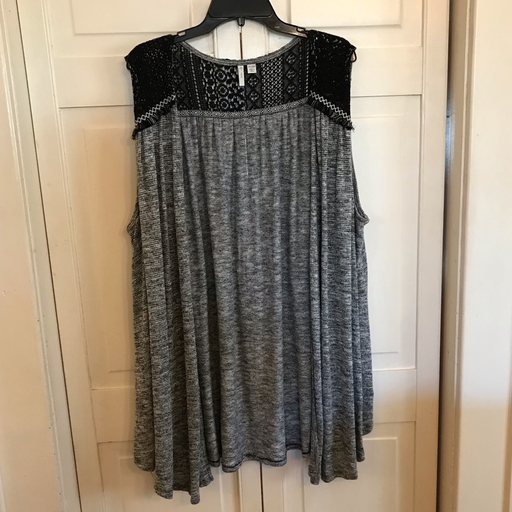 Long knit vest